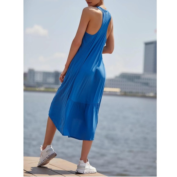 Sweaty Betty Explorer Ace Midi Dress - Picture 2 of 16